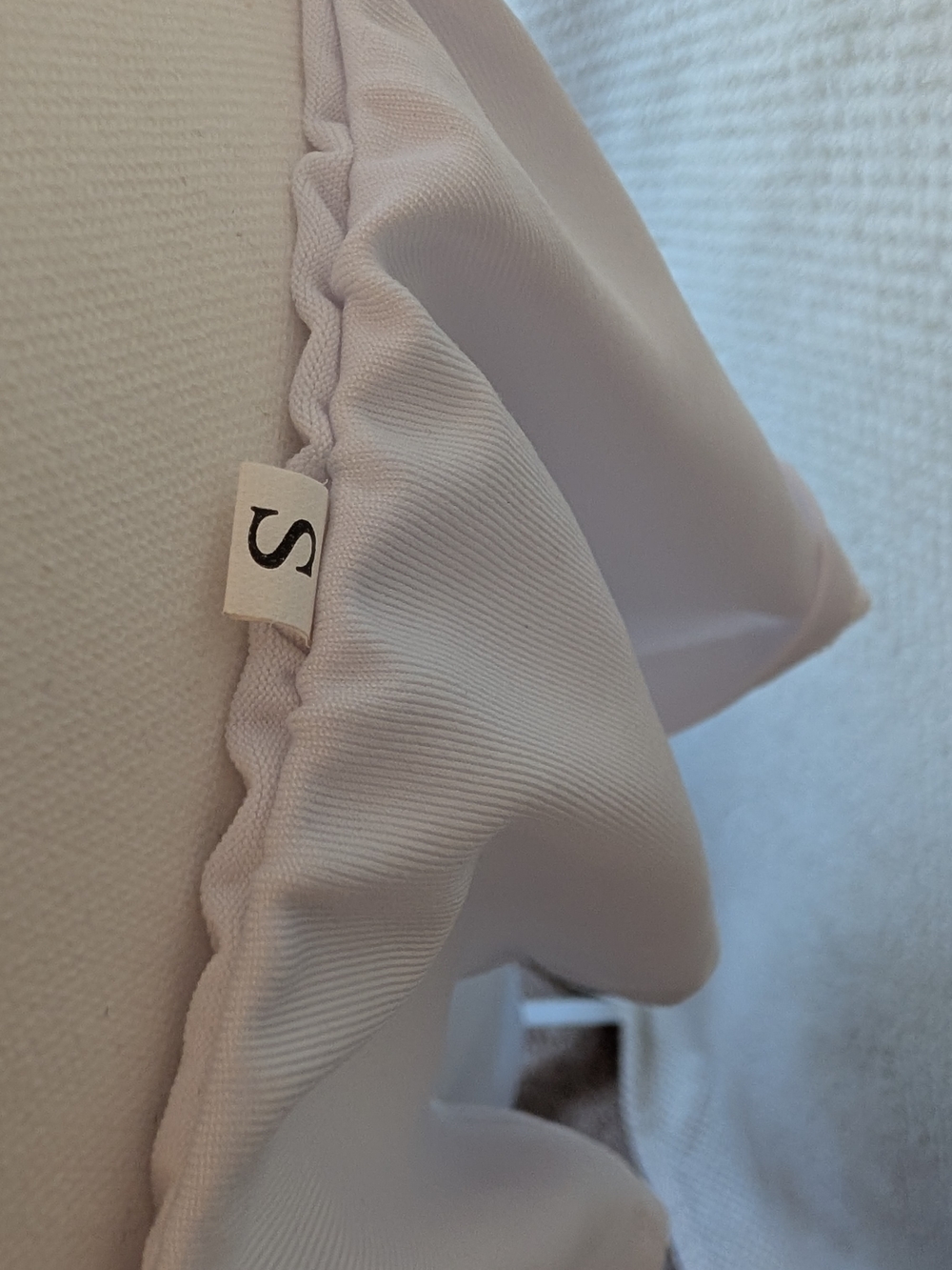 White Off-Shoulder Ruffle Bodycon Dress - Picture 4 of 5